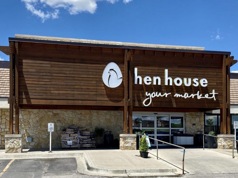 Exterior Retail Painting Project