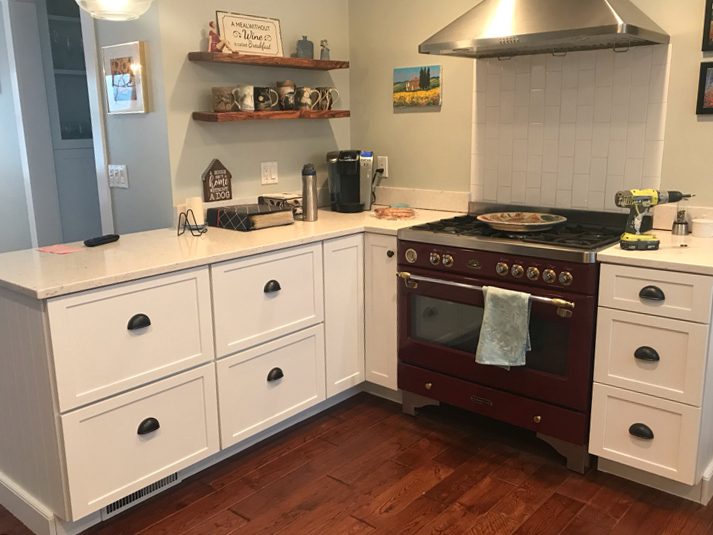 White Painted Kitchen Cabinets