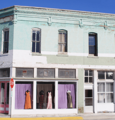 old commercial building lacking curb appeal