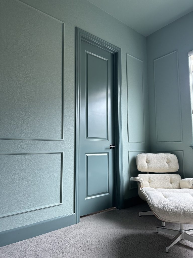 Off-Blue Interior in Verdi, NV