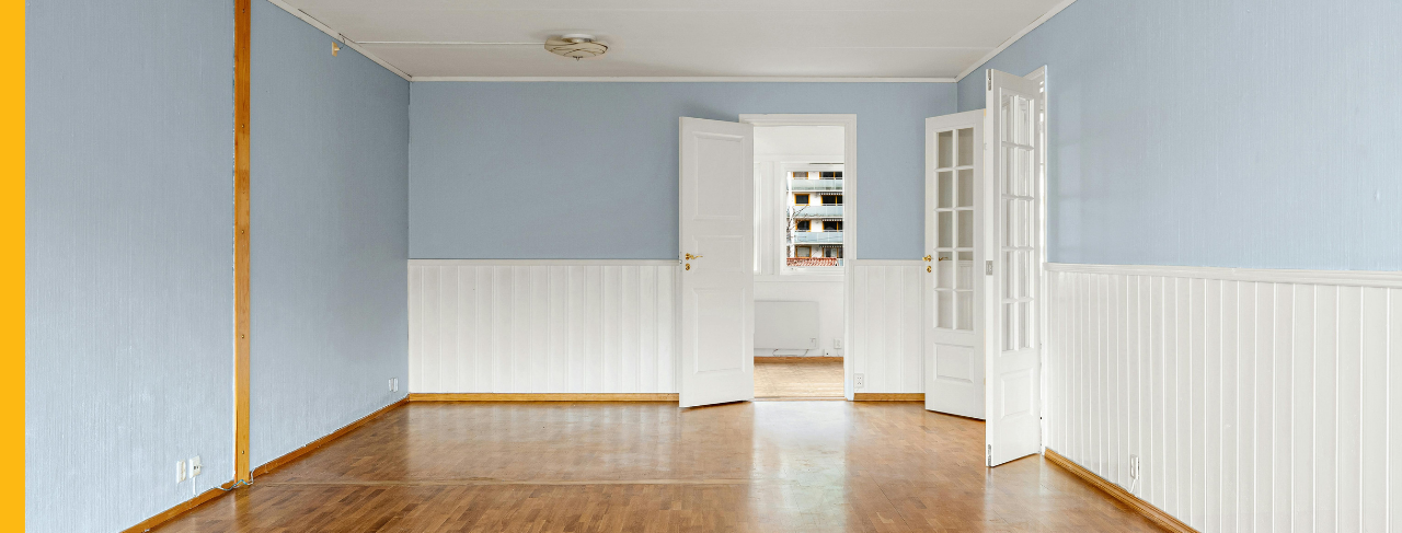 white and blue two-toned bedroom walls