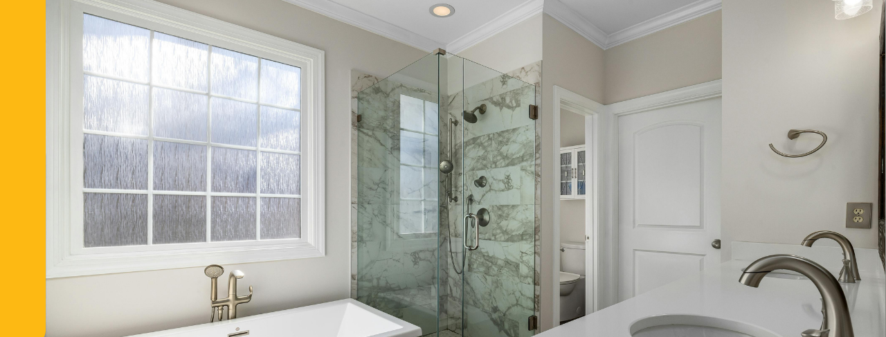 bathroom with crown molding