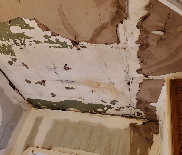 Bathroom Before Painting Project