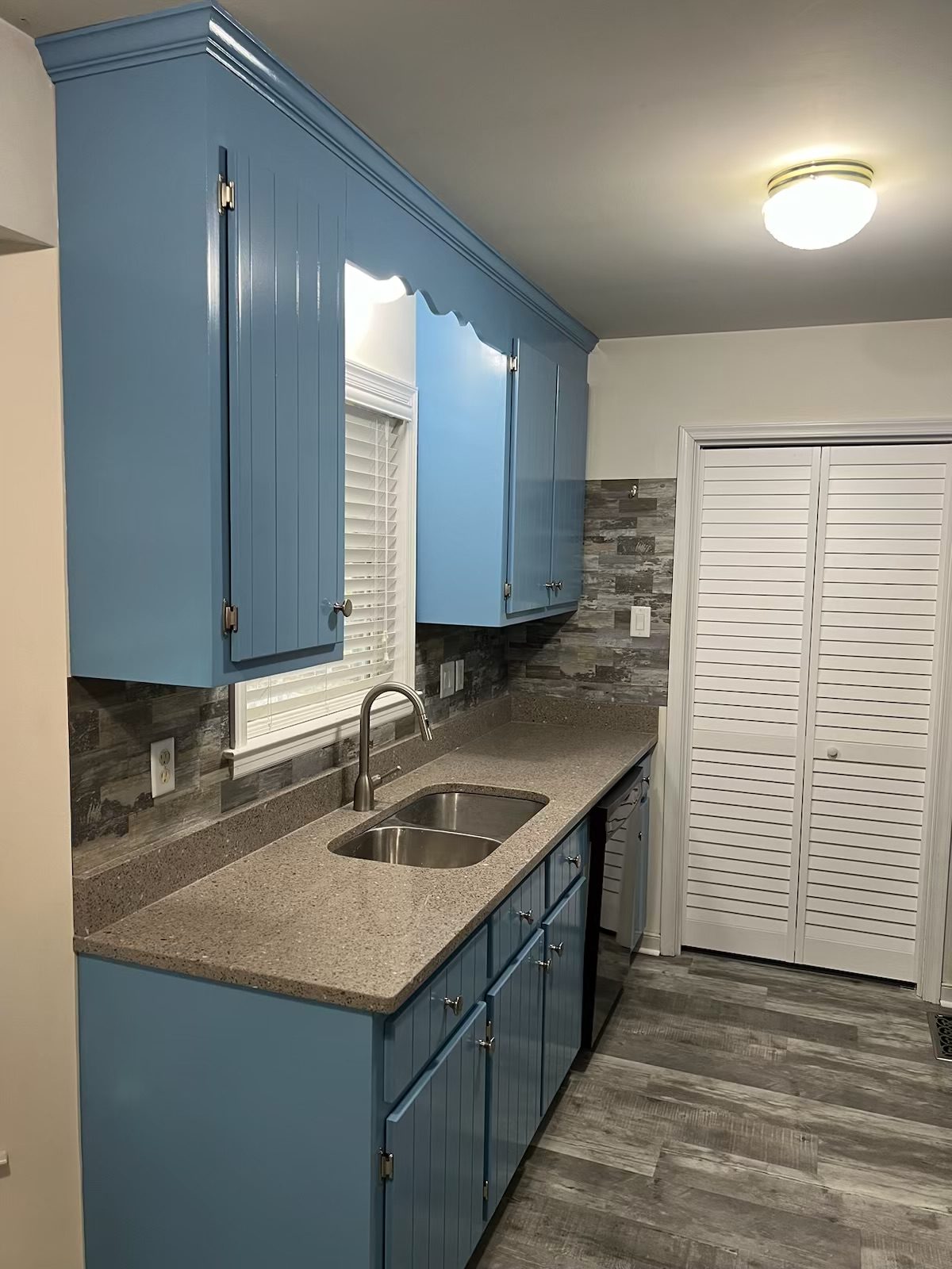 Cabinet Painting Service