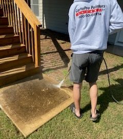 Before and After Result of Powerwashing Before