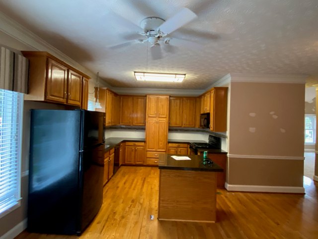 kitchen cabinets in lawrenceville - before