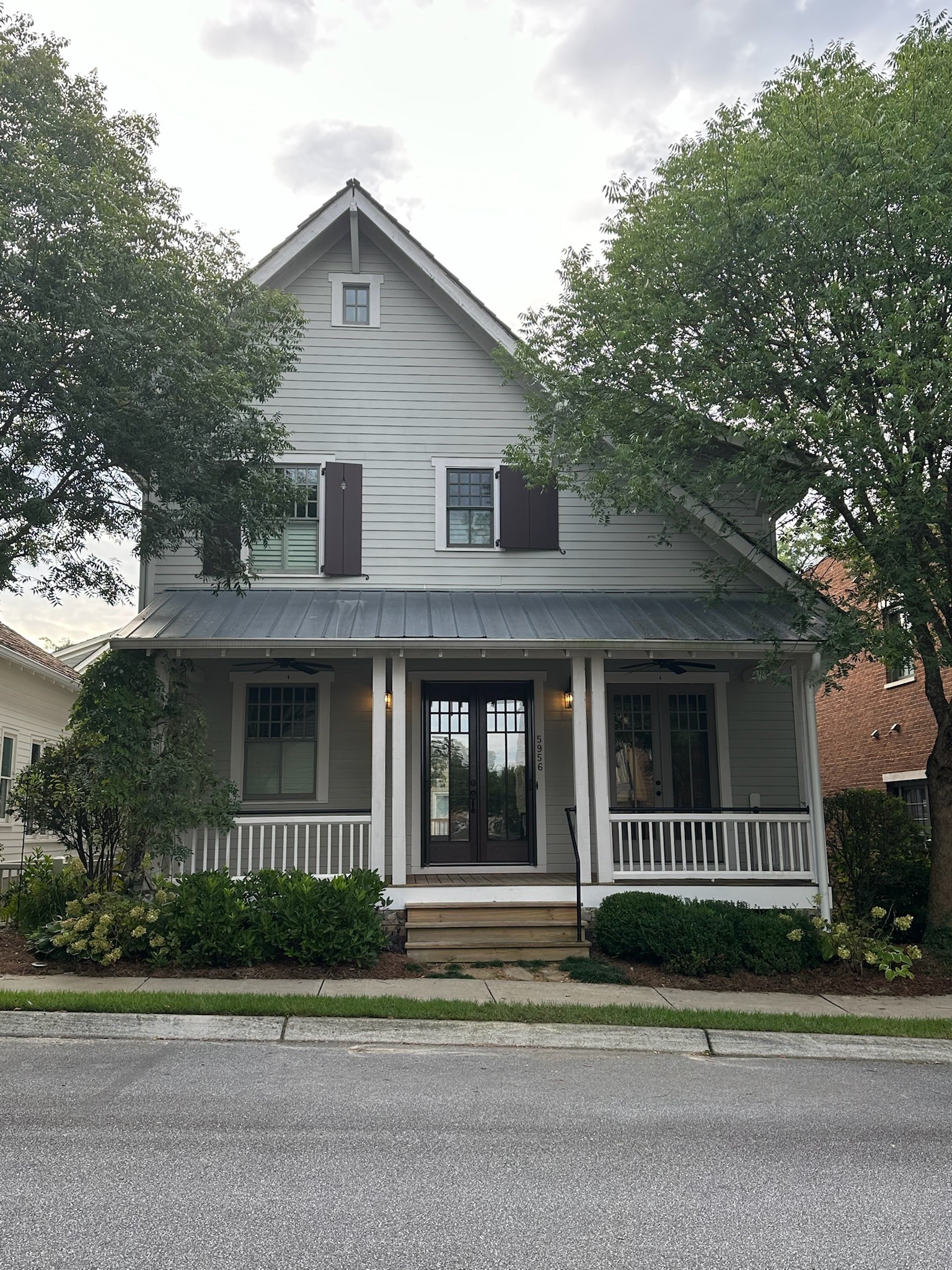 exterior painting project picture - before