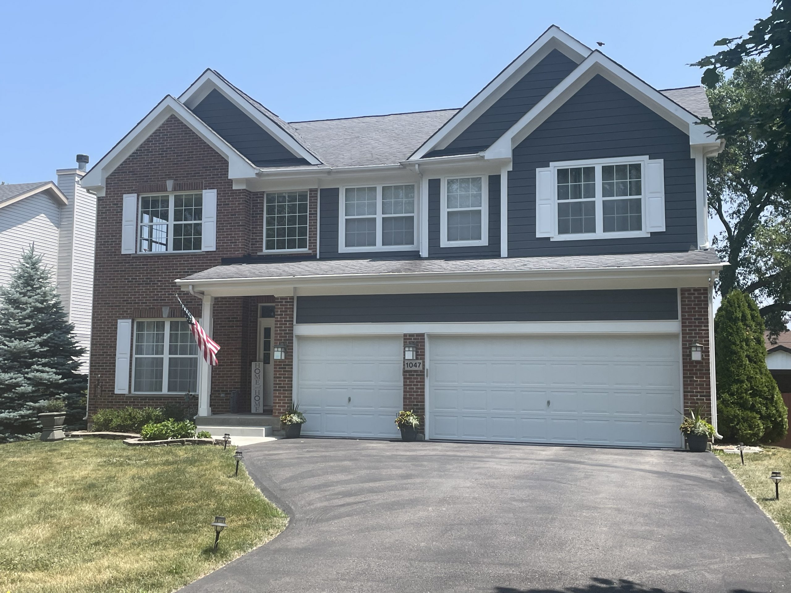 Residential exterior makeover in Palatine, IL