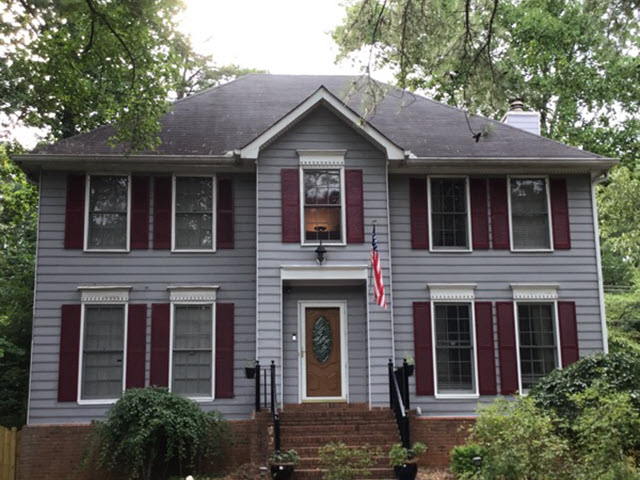 before photo of repainted home in marietta georgia