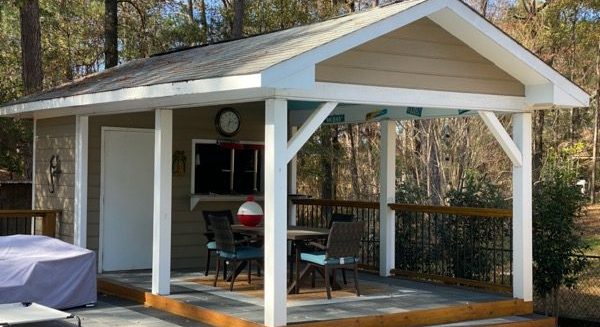 pool house