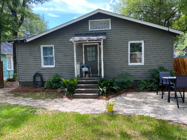 Siding Repaint of Historic Home Before