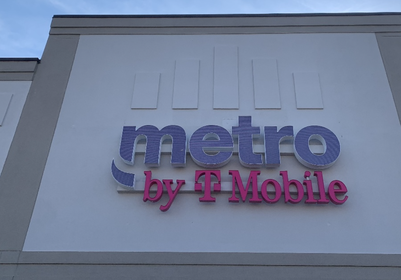 store sign painting