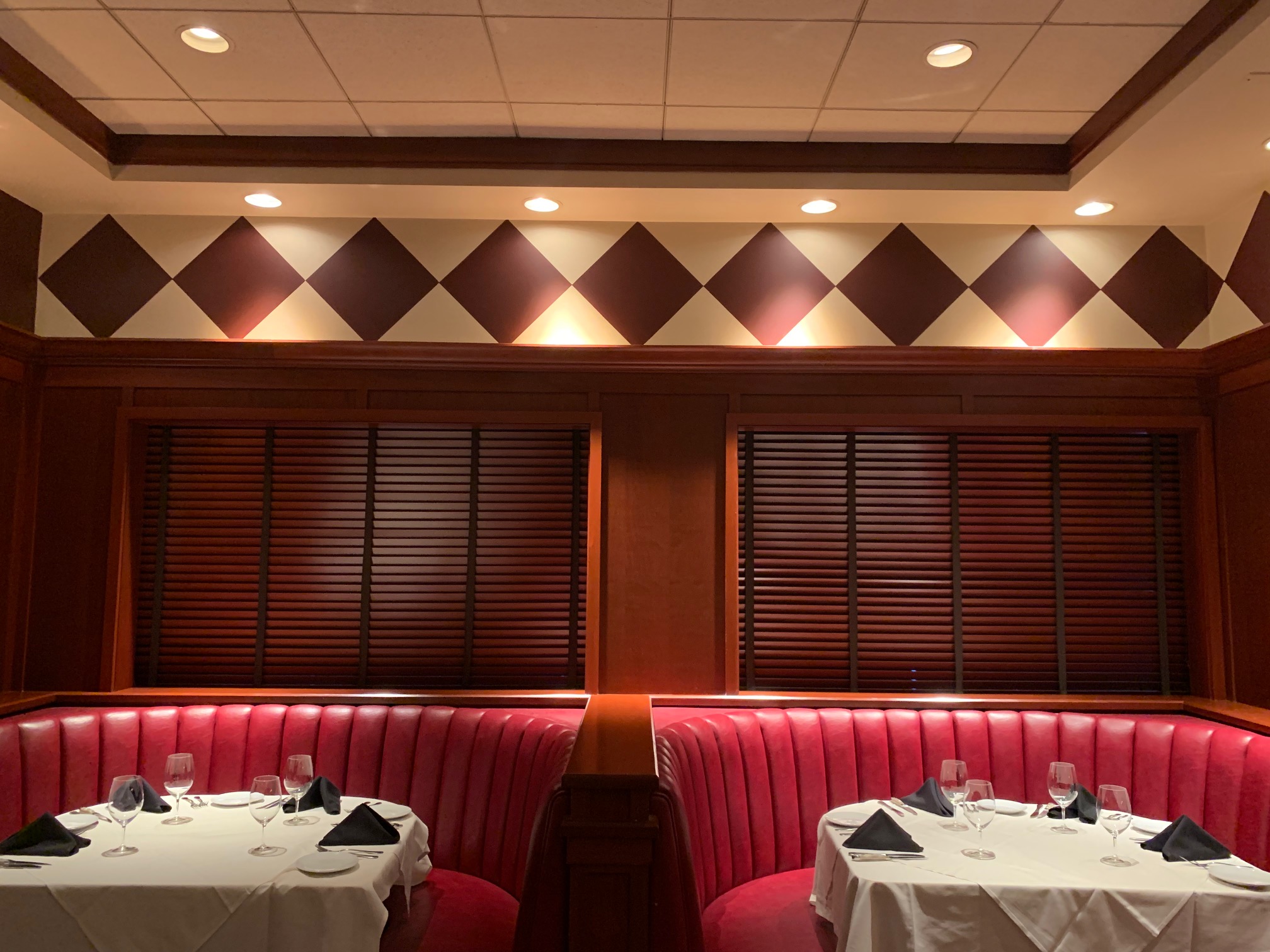 Fleming’s Steakhouse in Scottsdale Before