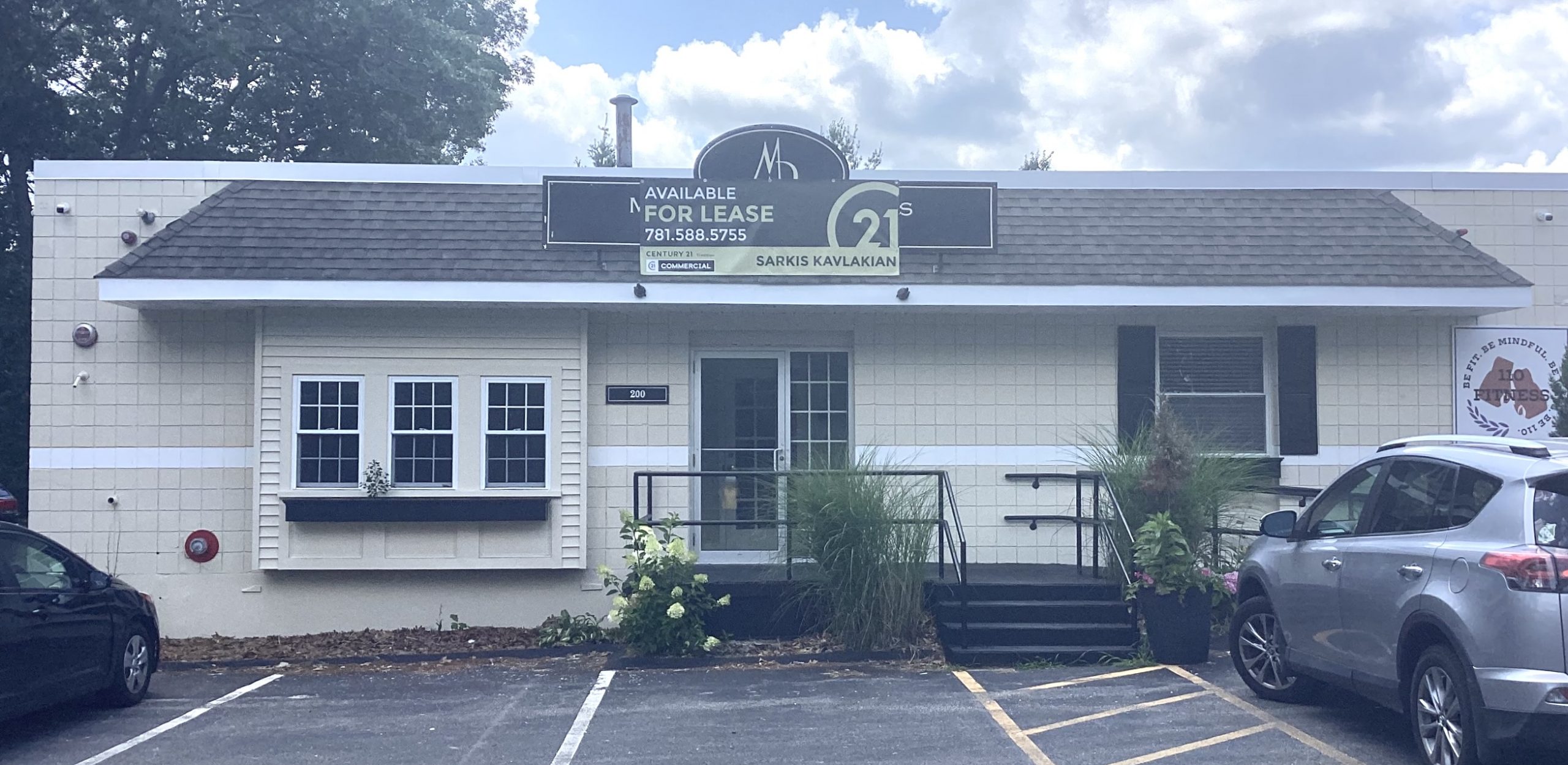 Painting to Commercial Building's Exterior