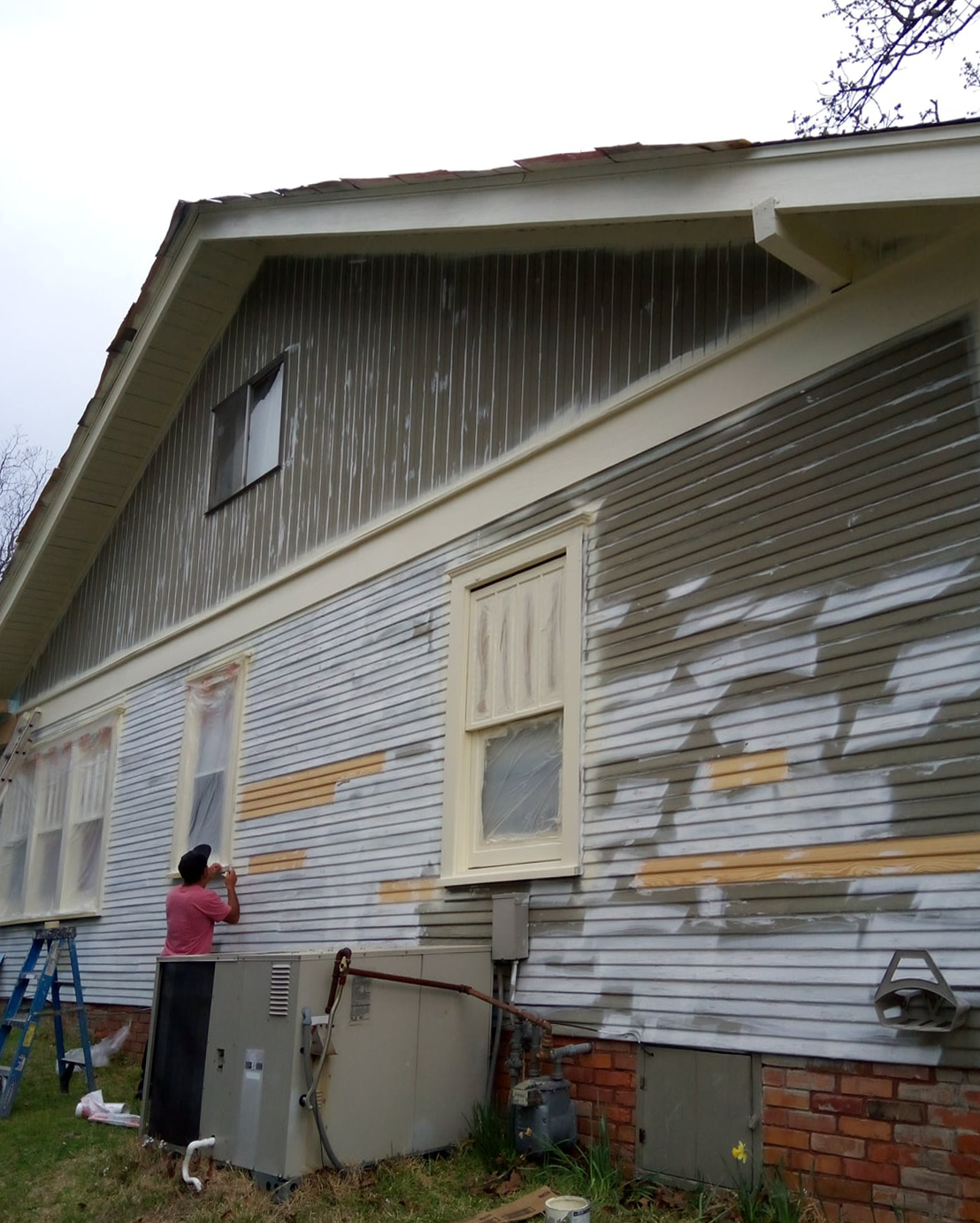 Little Rock Home Painted Blue Before