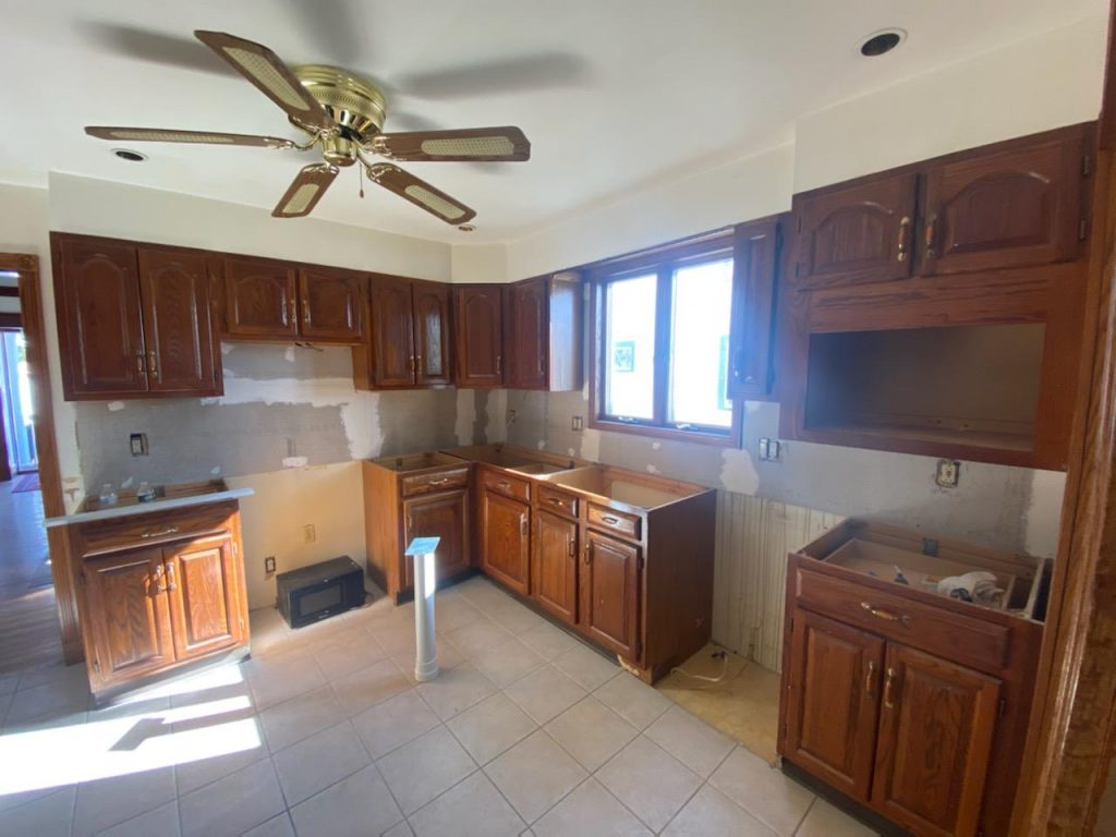 Kitchen Cabinet Repainting Project 