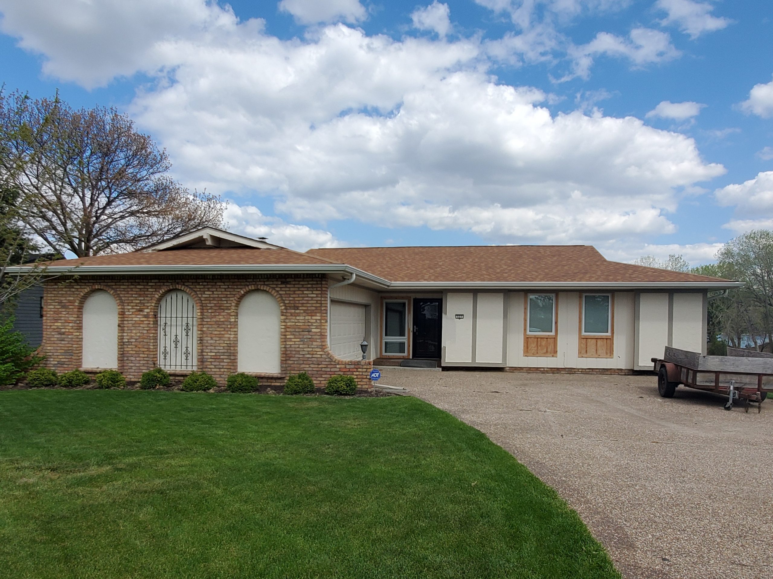 CertaPro Painters of Omaha, NE Exterior Before