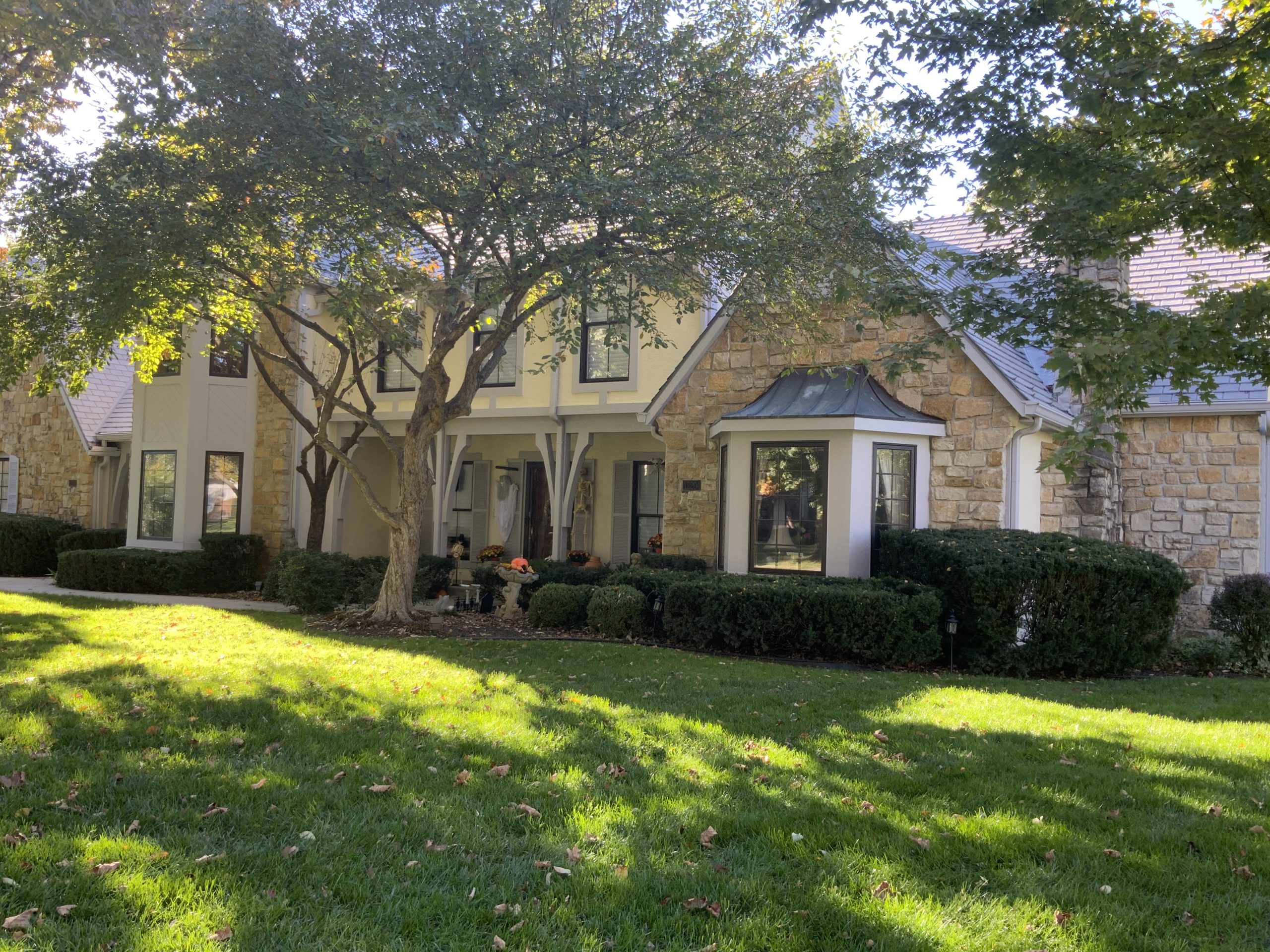 Lenexa, KS – Exterior House Painting After