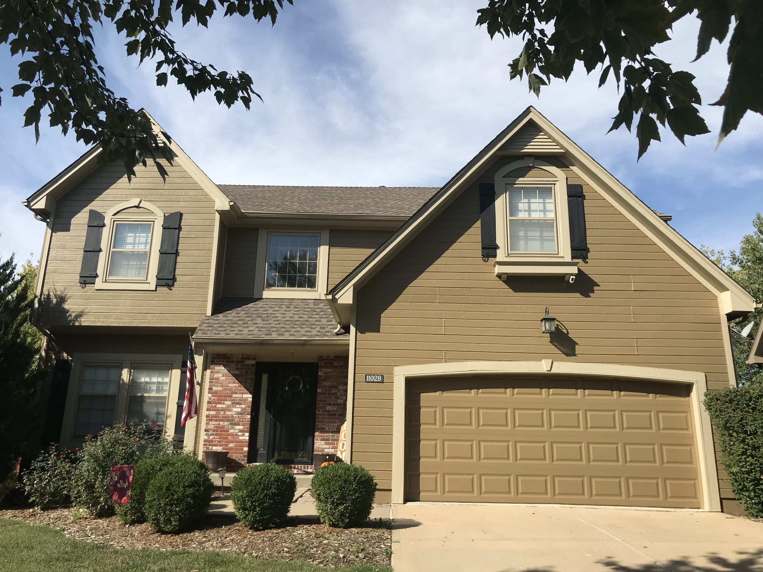 Lenexa, KS – Exterior House Painting After