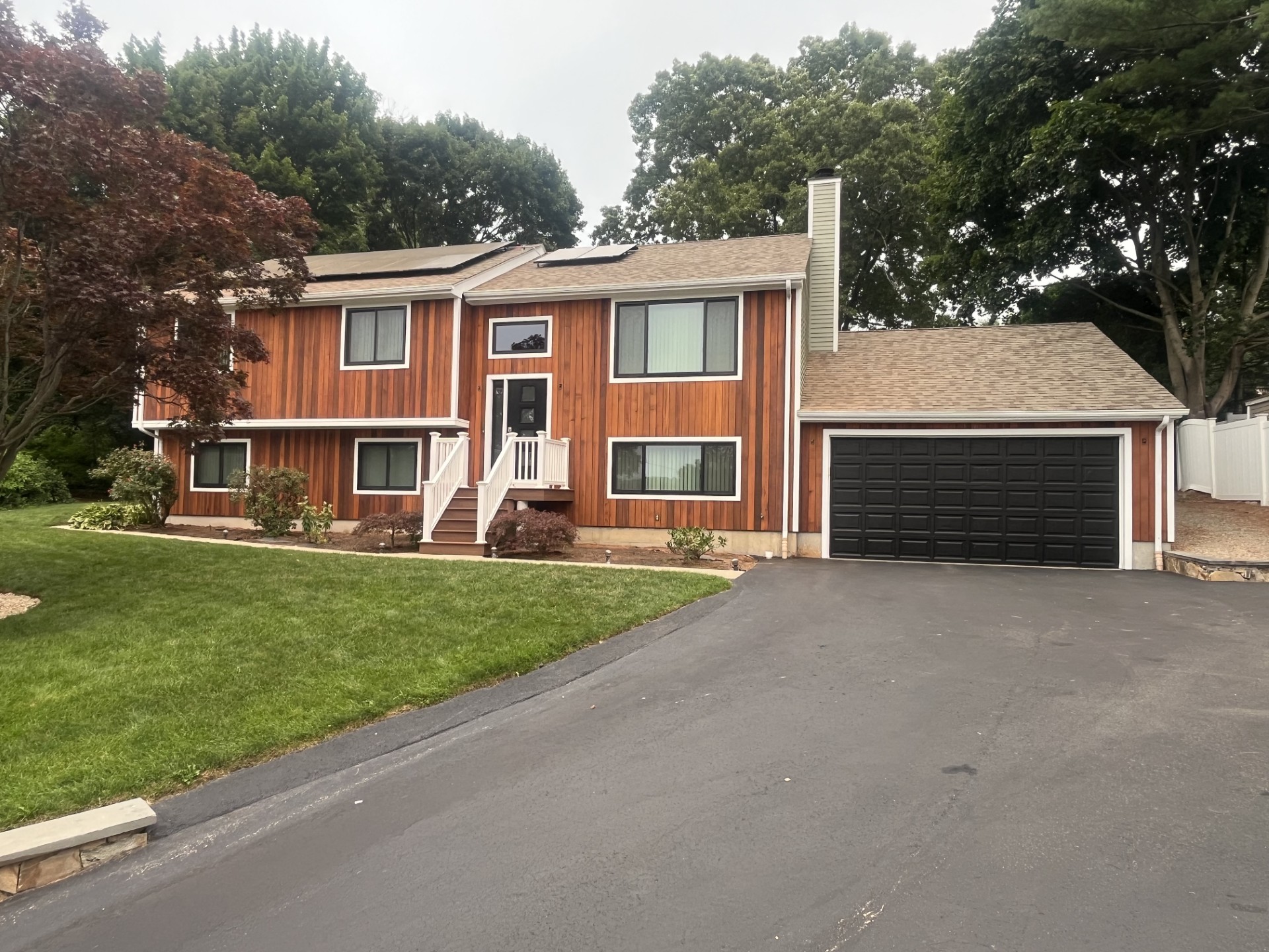 Stucco Painting and Repair Services Before