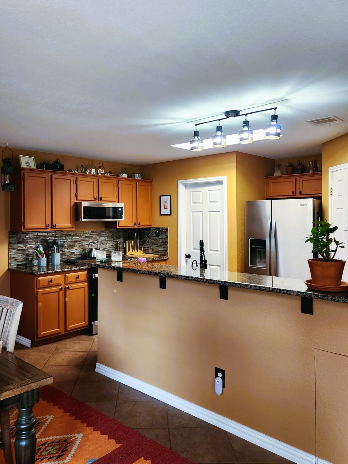 Kitchen Walls Updated