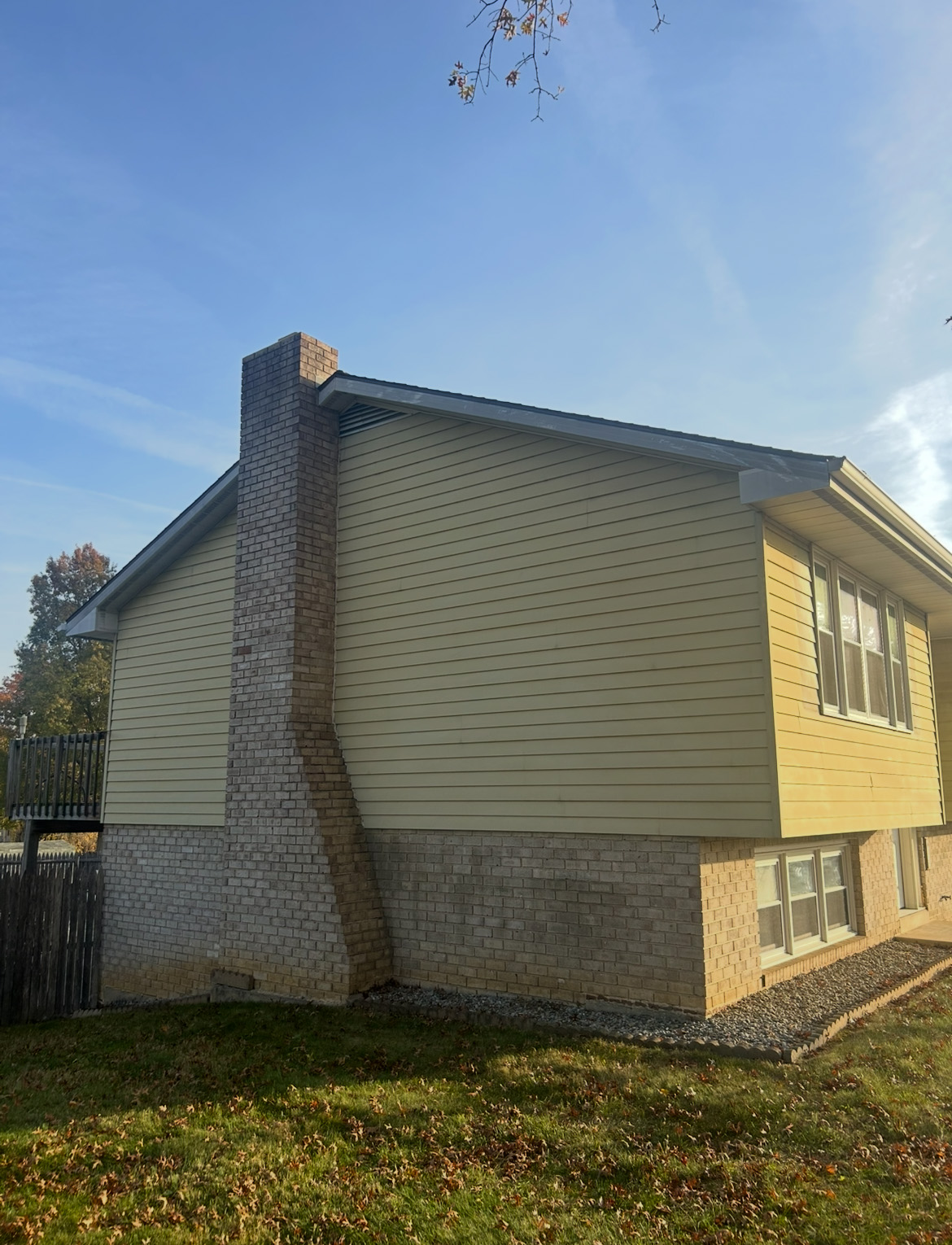 Manheim, PA Bi-Level Home Before and After Before