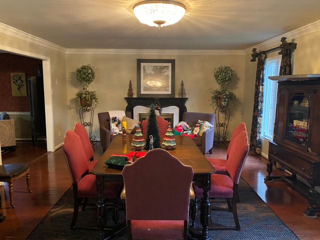photo of repainted dining room in st matthews