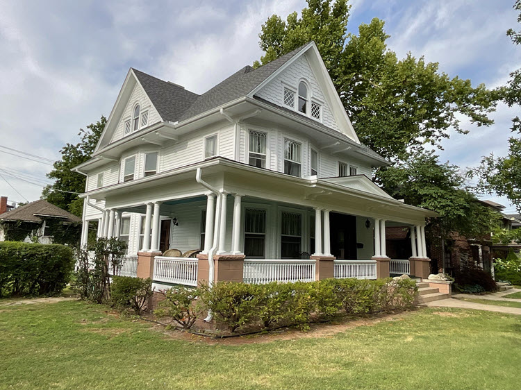photo of repainted exterior of historic home in mesta park