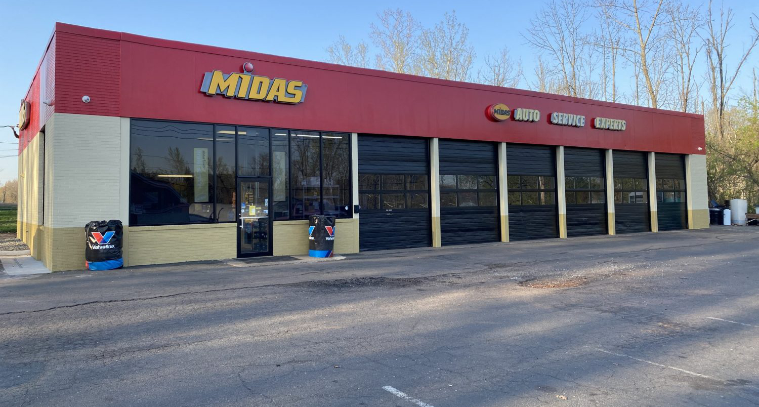 Commercial painting project in Wallingford, Connecticut.