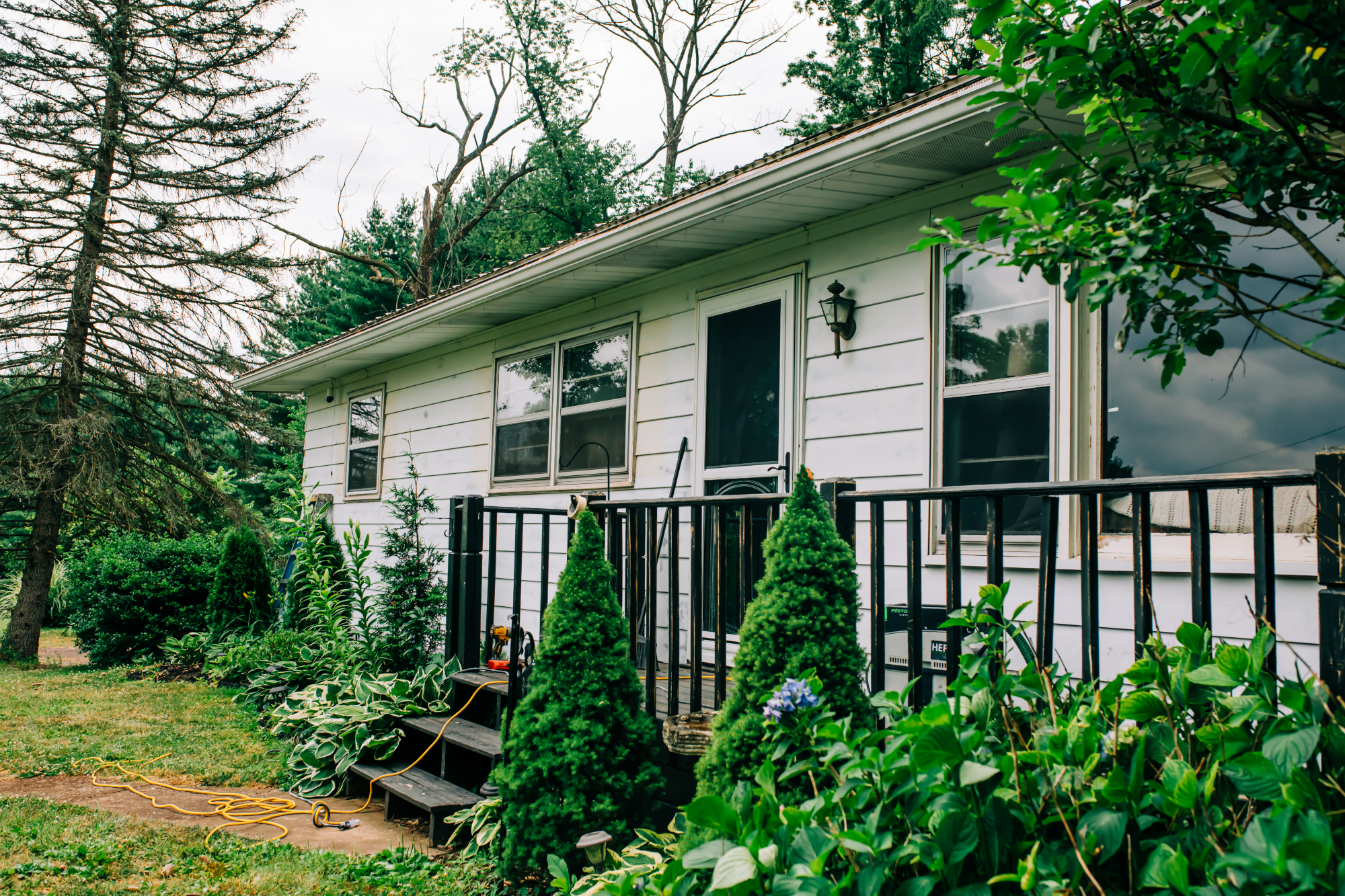 Spring City, PA – Exterior Painting & Siding Repair Before