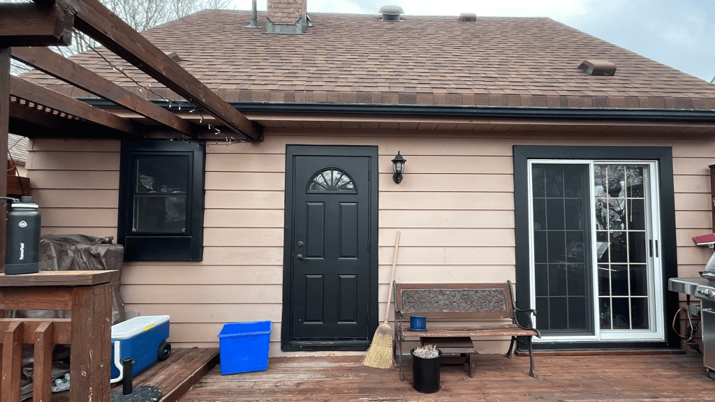 Single Story Exterior in Scarborough, Ontario Before