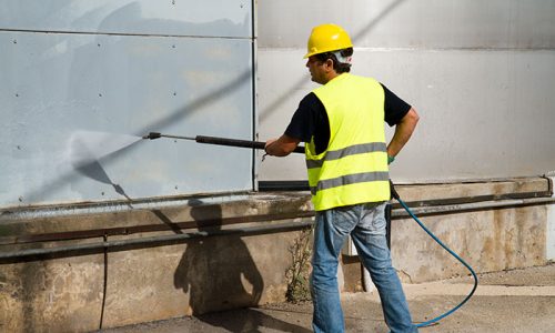 power washing commercial building