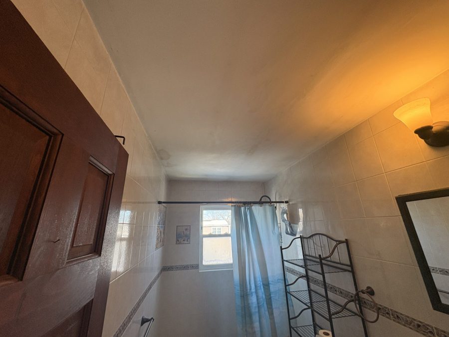 before photo of bathroom in massapequa Preview Image 5