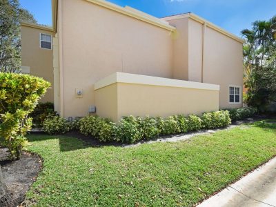 CertaPro Painters in Palm Beach Gardens, FL are your Exterior painting experts