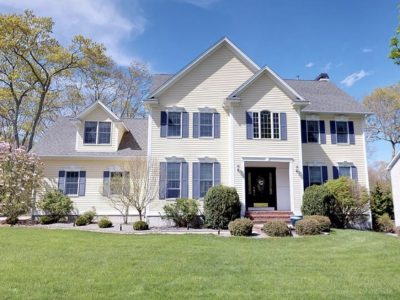 Warwick exterior