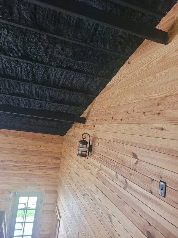 Hunting Cabin (After) Preview Image 1