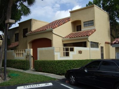 Commercial Condo painting by CertaPro house painters in Broward County, FL