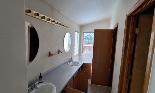 Old Bathroom Color