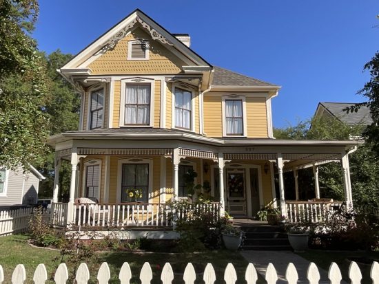 professional painters for historic homes