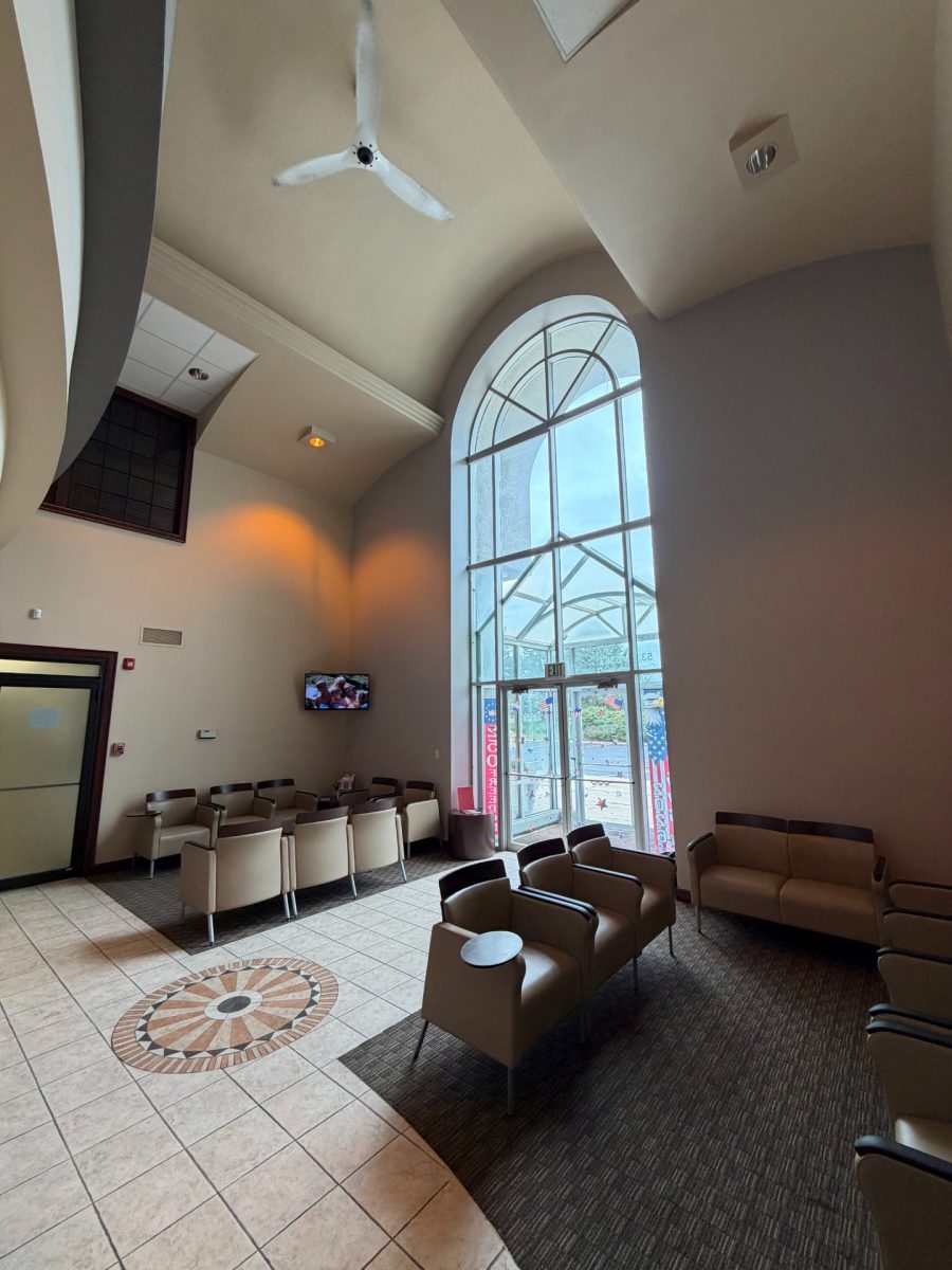 repainted lobby walls and ceiling Preview Image 1