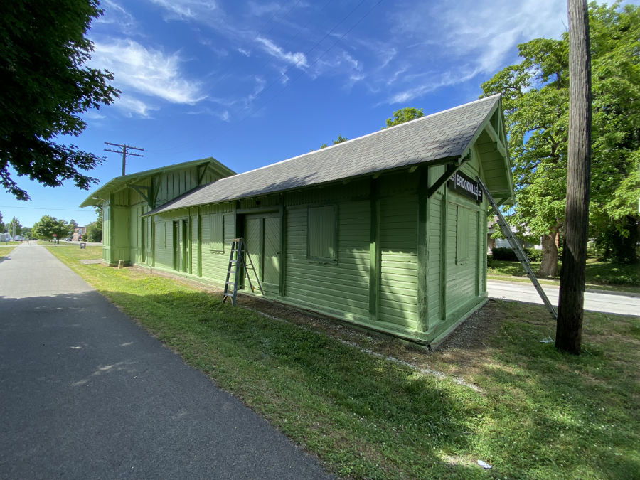 Train depot Preview Image 1