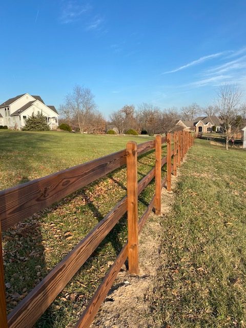 fence staining
