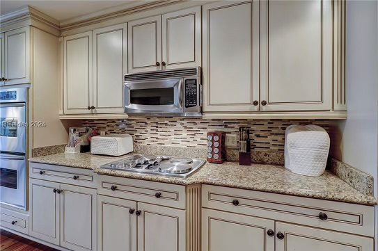 Cabinets (During) Preview Image 4