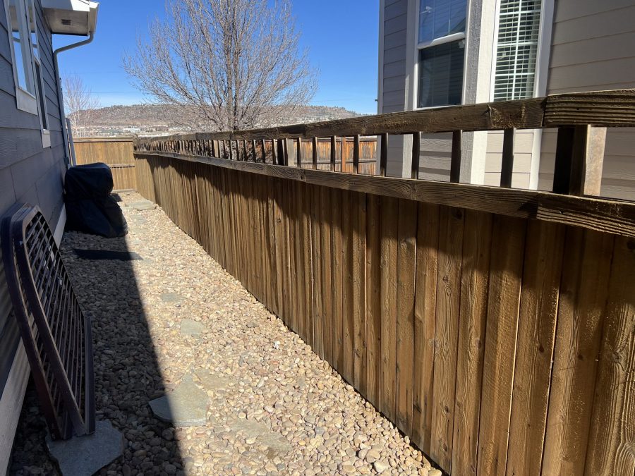 wooden fence and gravel Preview Image 1