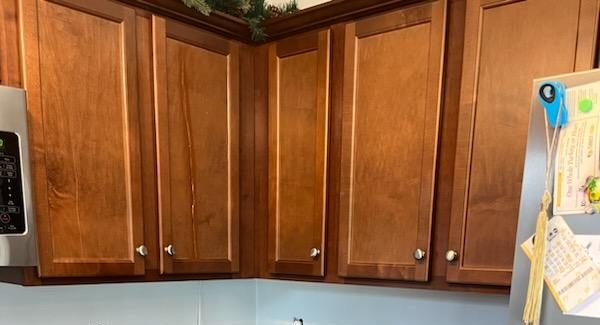 Kitchen Cabinet Refresh