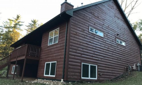 Log Home Staining