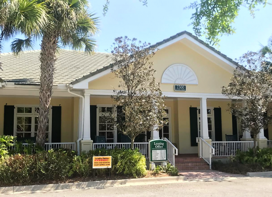 Wesley Chapel clubhouse exterior repaint