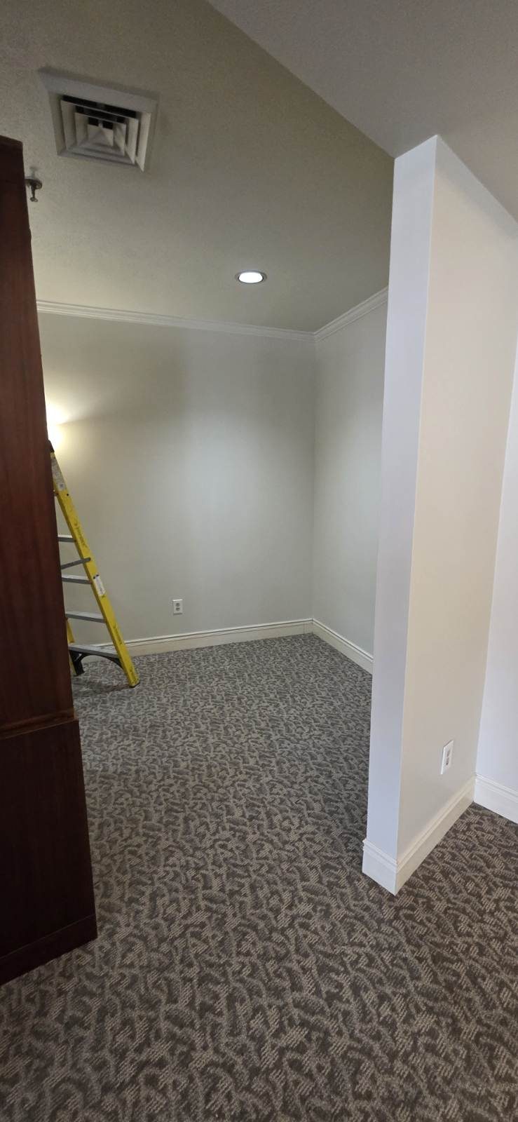 Sentinel Point Interior Painting Project Preview Image 3