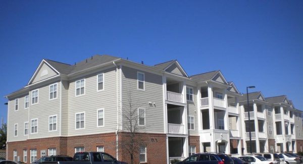 CONDO & APARTMENT 