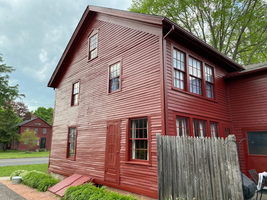 This is a side view of the antique home in Old Wethersfield after being painted. Preview Image 1